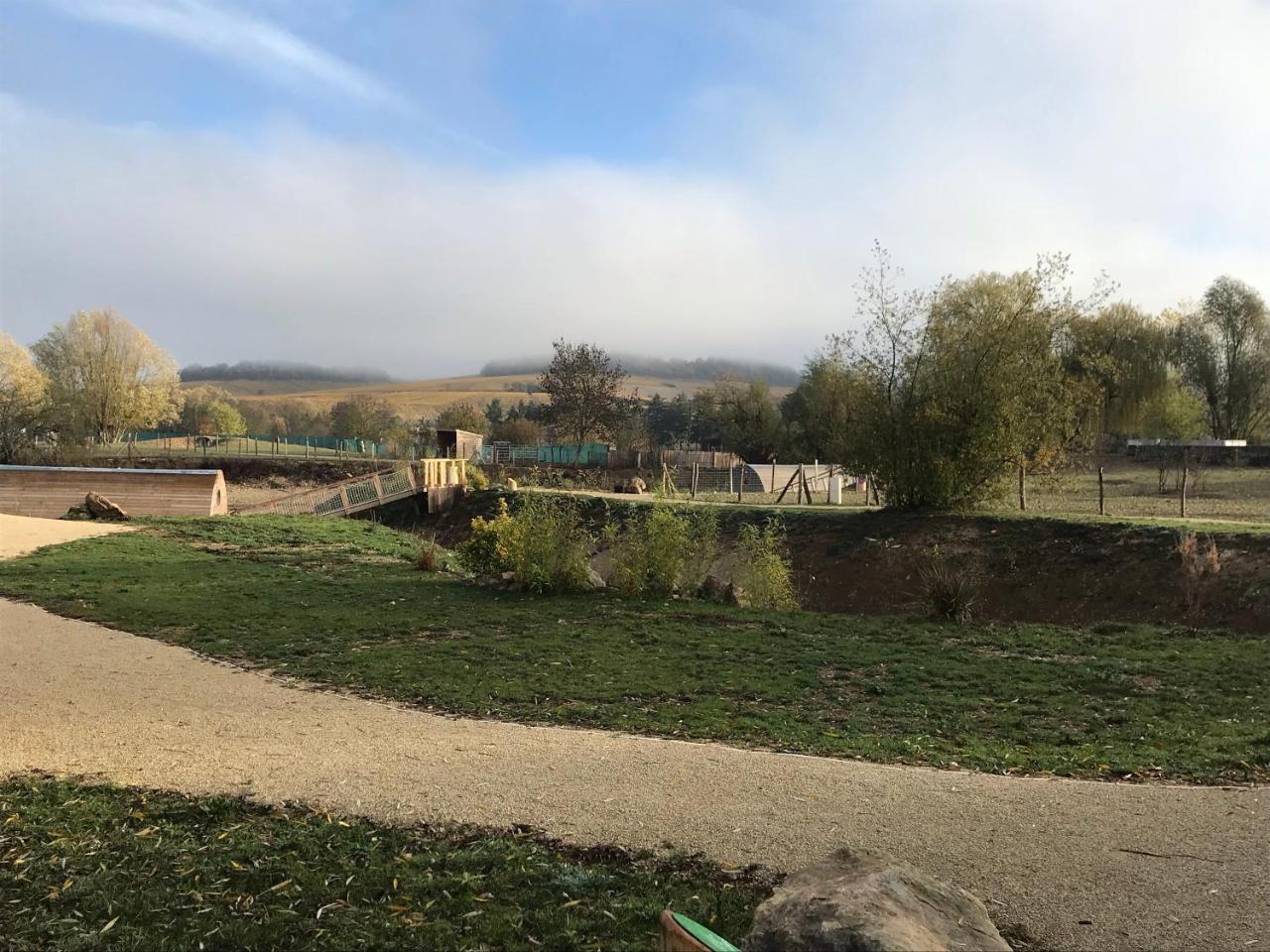 Lodges Des Grands Crus Chablis Bagian luar foto